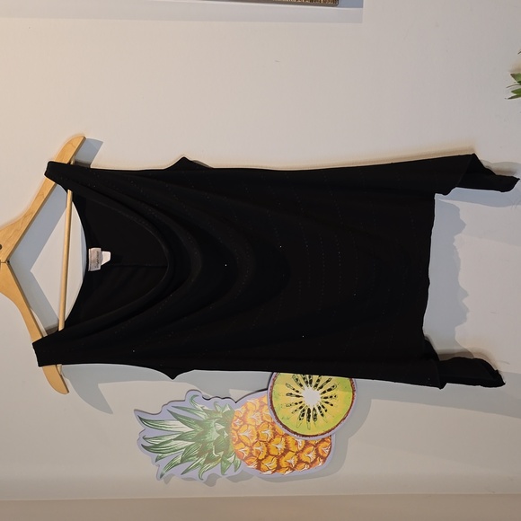 Sugar Cane - Sparkling Sharkbite Club Top in Black - Picture 1 of 7